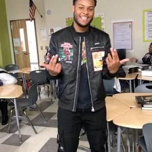 Meet your Posher, Kobe